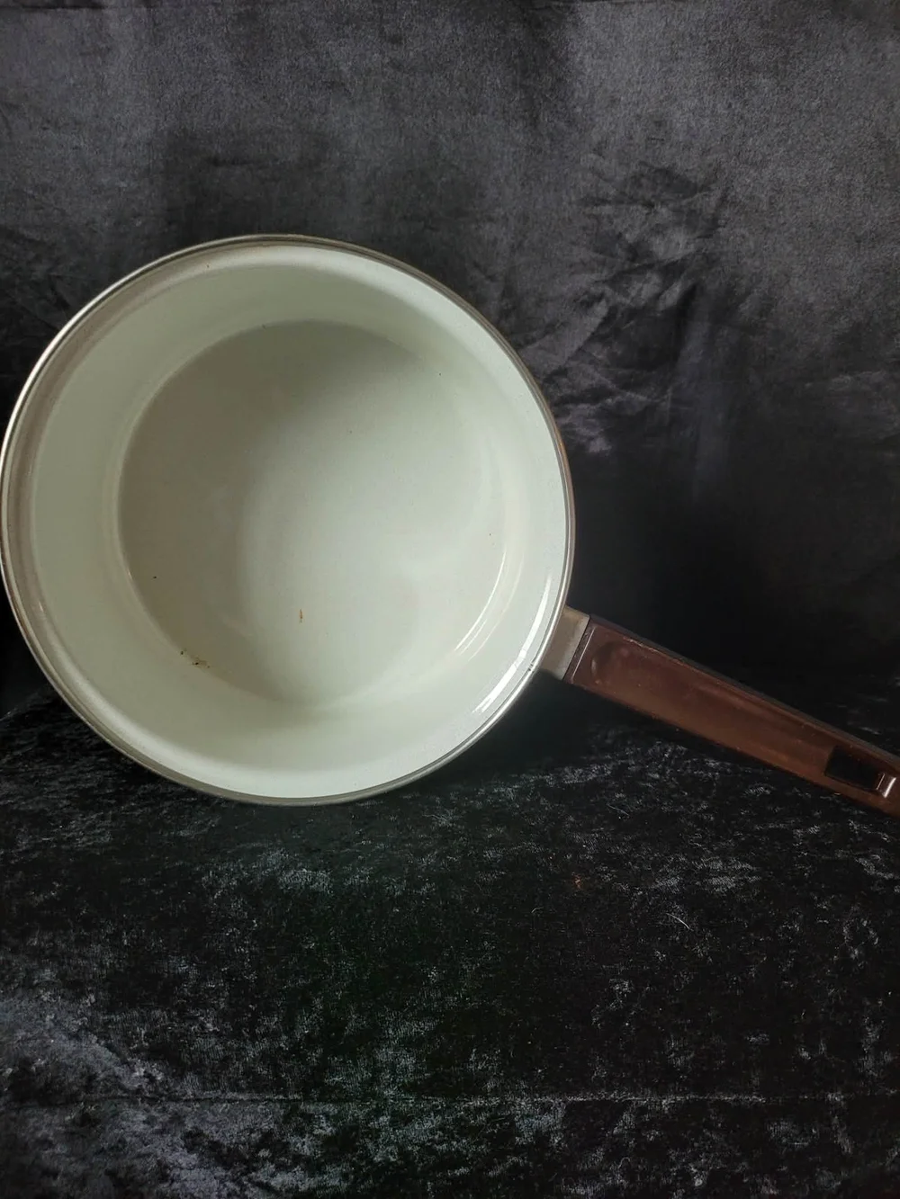 Vintage Sears Mushroom Motif Enamel Saucepan with Lid - Brown